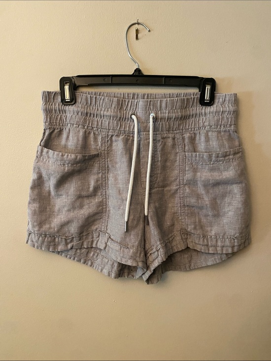 Athleta Pants - Athleta Cabo linen 4” Light Gray Drawstring Athletic Shorts